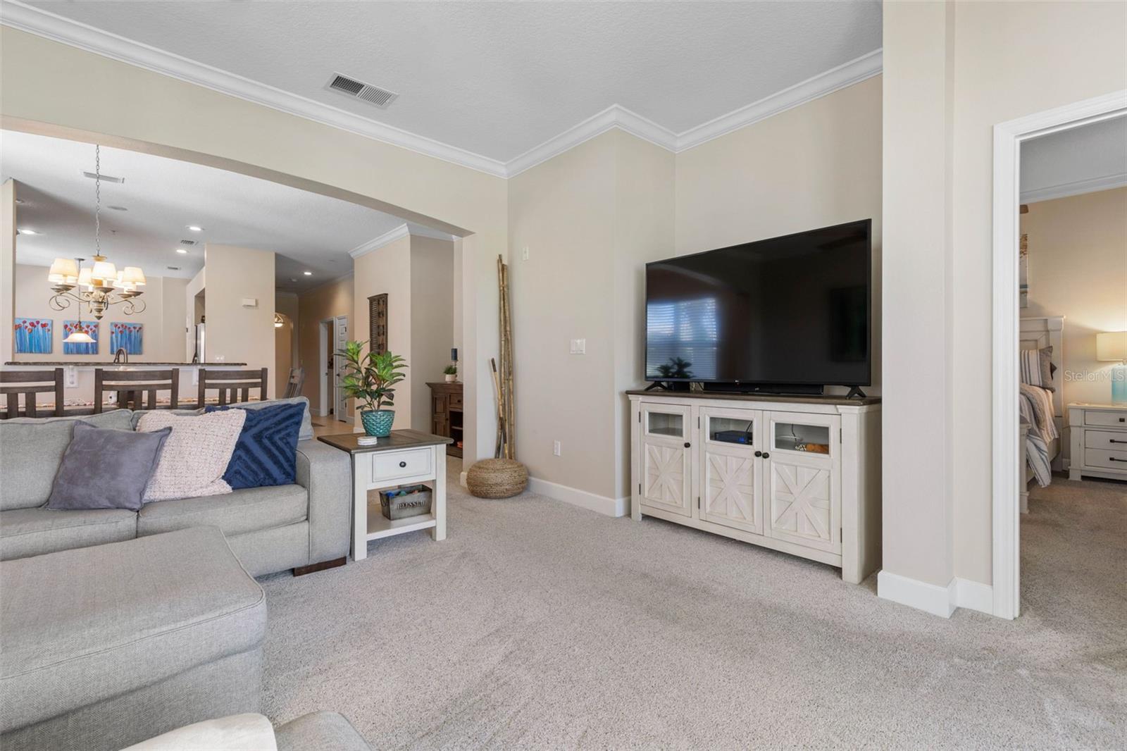 Image 8 of 87 For 300 Cinnamon Beach Way 235