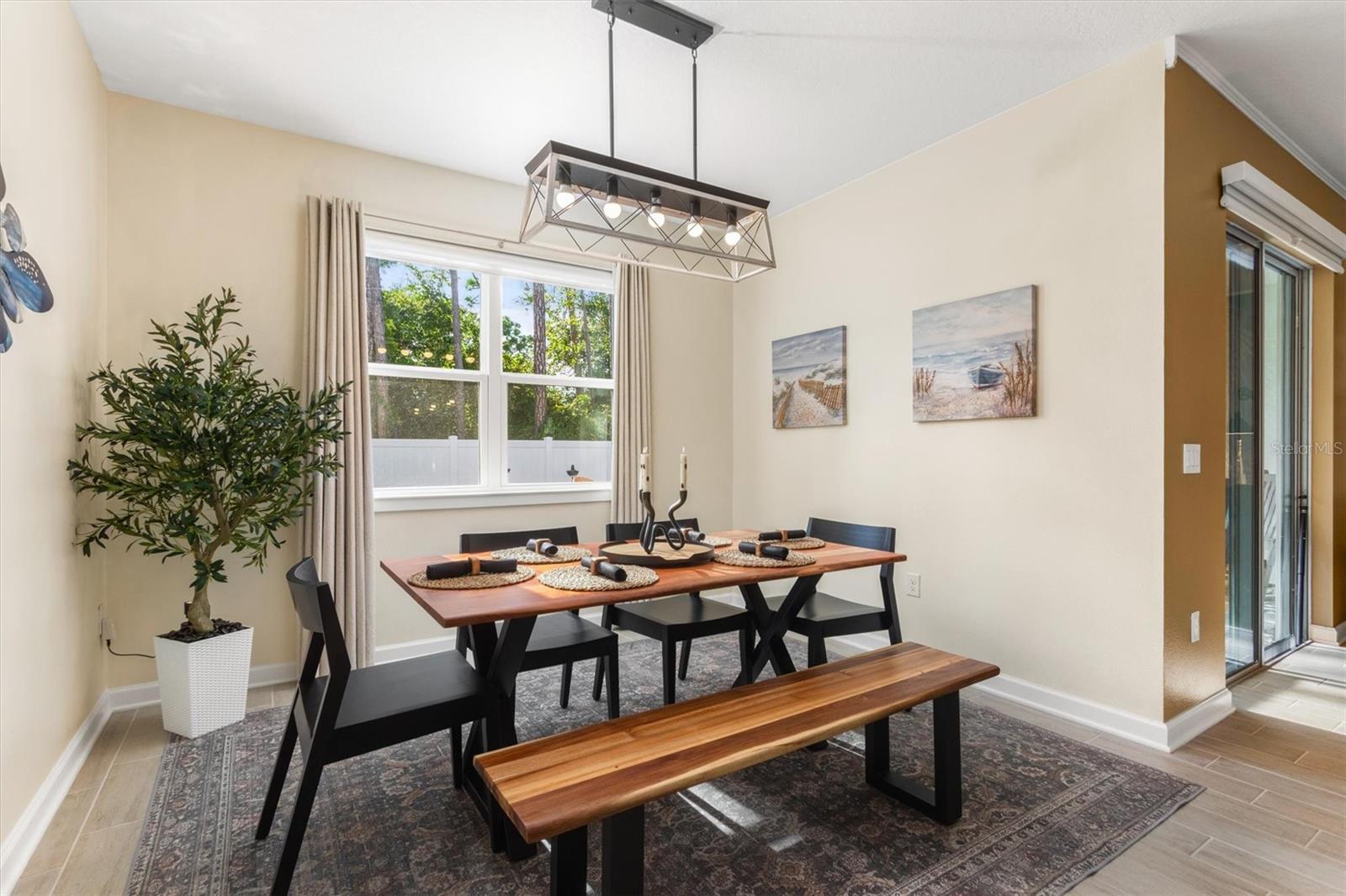 Image 8 of 50 For 2 Westbury Place
