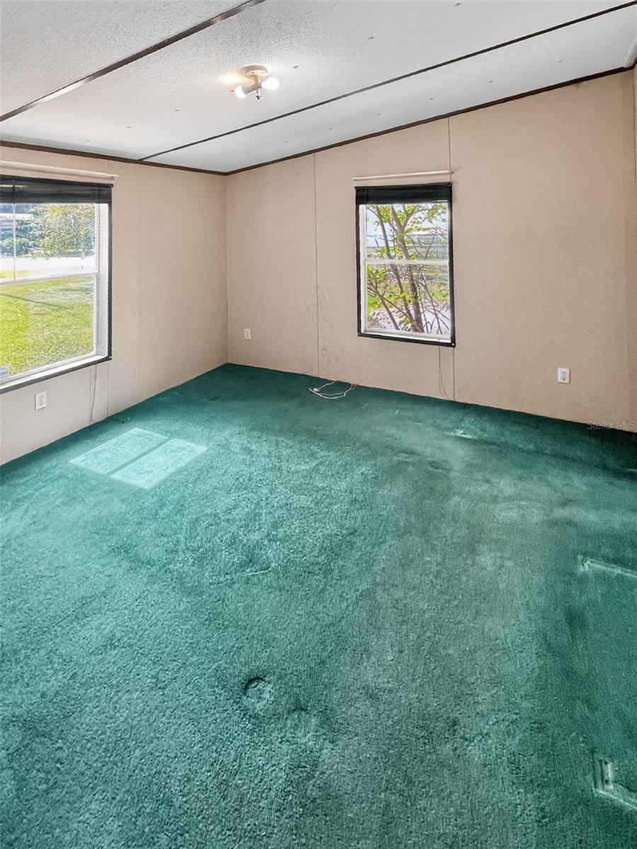Image 6 of 16 For 202 Clearwater Road