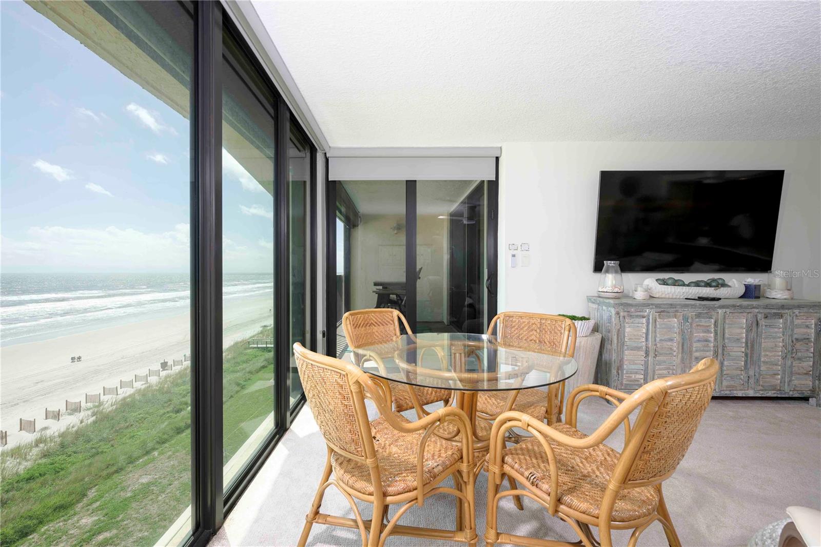 Image 16 of 33 For 8000 A1a South  504
