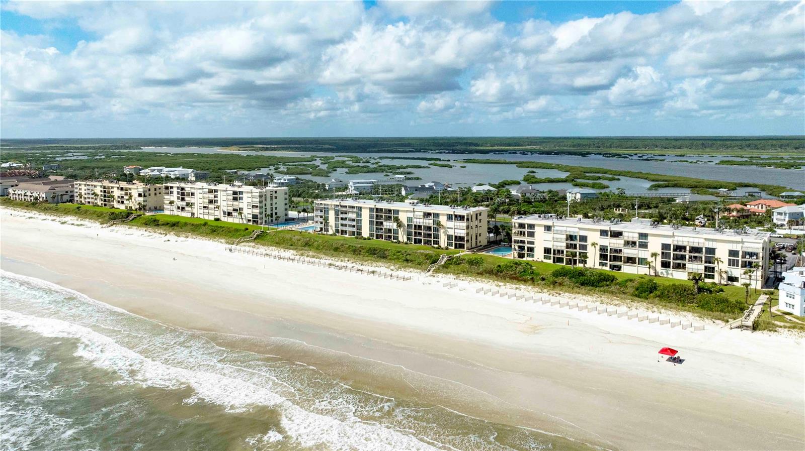 Image 27 of 33 For 8000 A1a South  504
