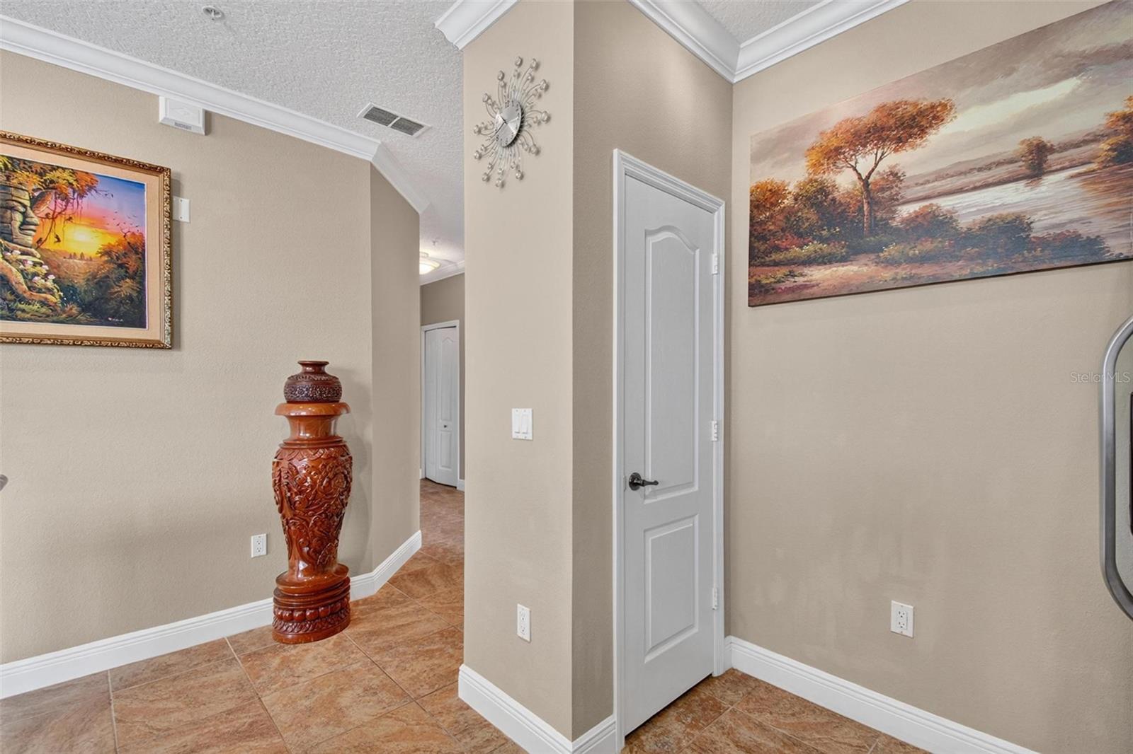 Image 11 of 64 For 115 Riverview Bend S 2121