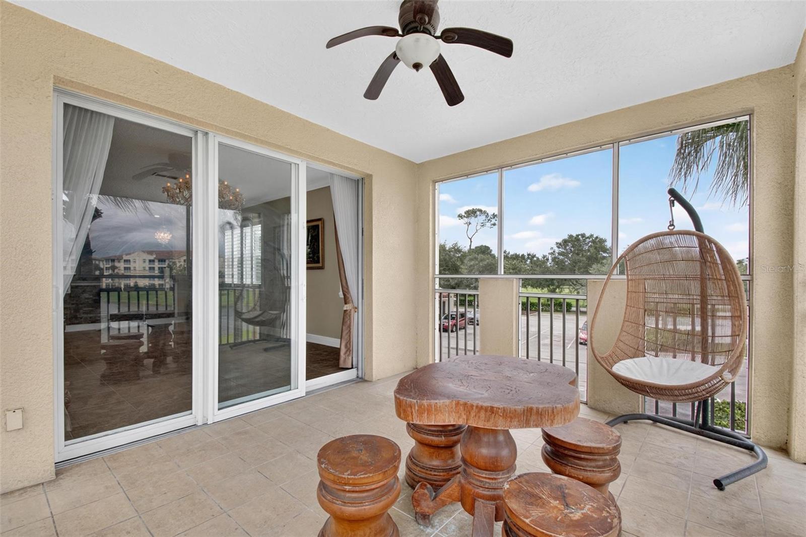 Image 23 of 64 For 115 Riverview Bend S 2121