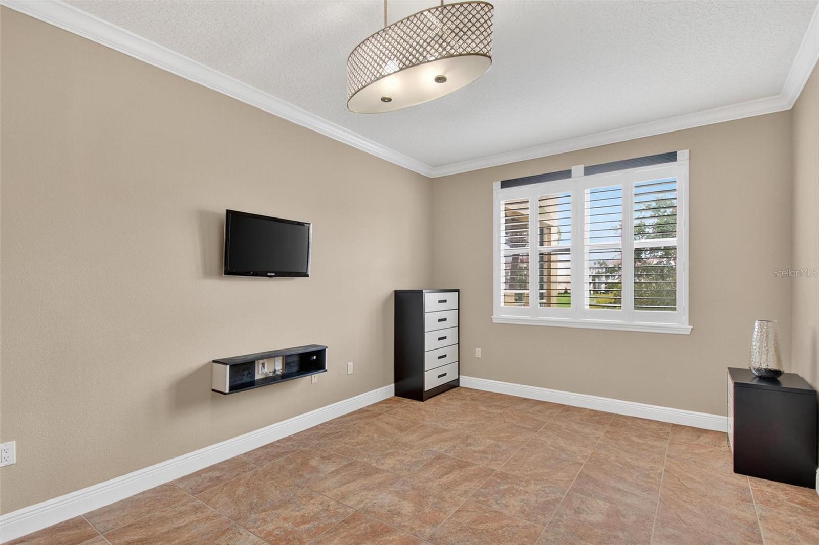 Image 32 of 64 For 115 Riverview Bend S 2121
