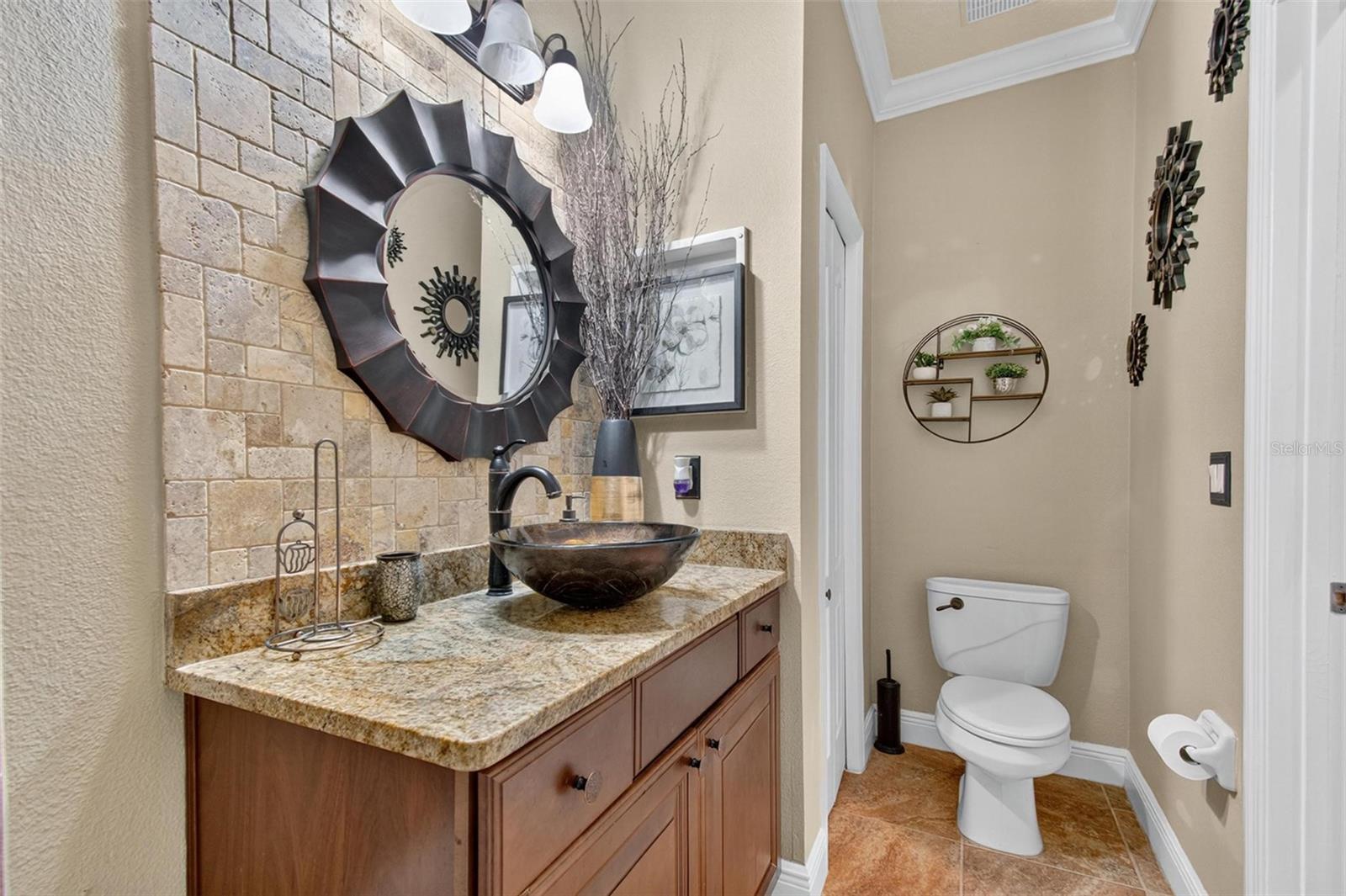 Image 43 of 64 For 115 Riverview Bend S 2121