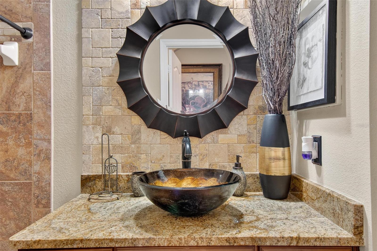 Image 44 of 64 For 115 Riverview Bend S 2121