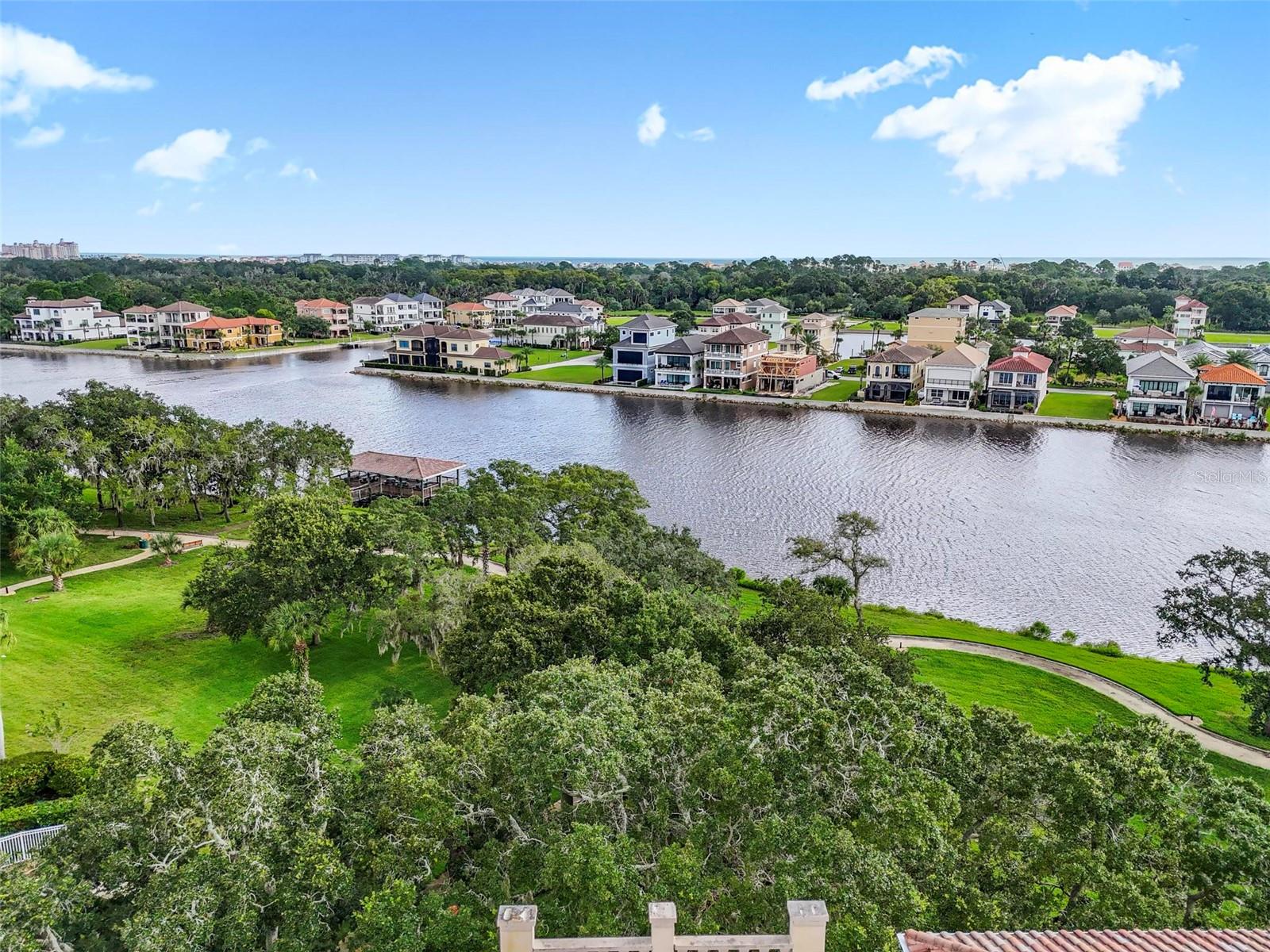 Image 53 of 64 For 115 Riverview Bend S 2121