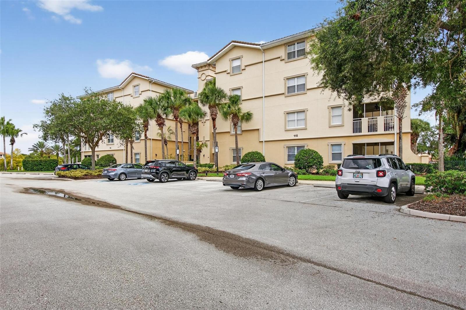 Image 56 of 64 For 115 Riverview Bend S 2121