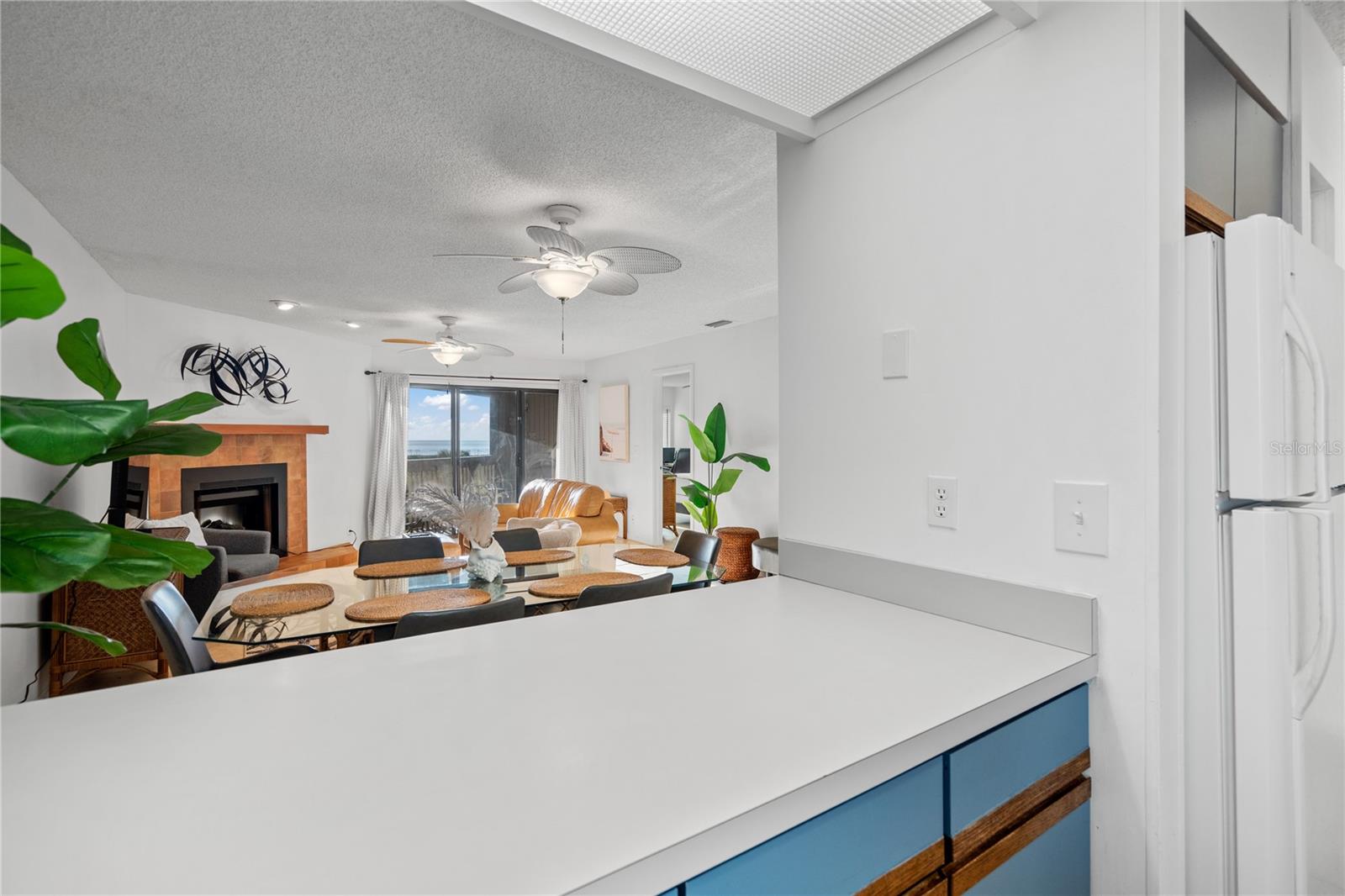 Image 11 of 63 For 190 Ocean Hibiscus Drive 201