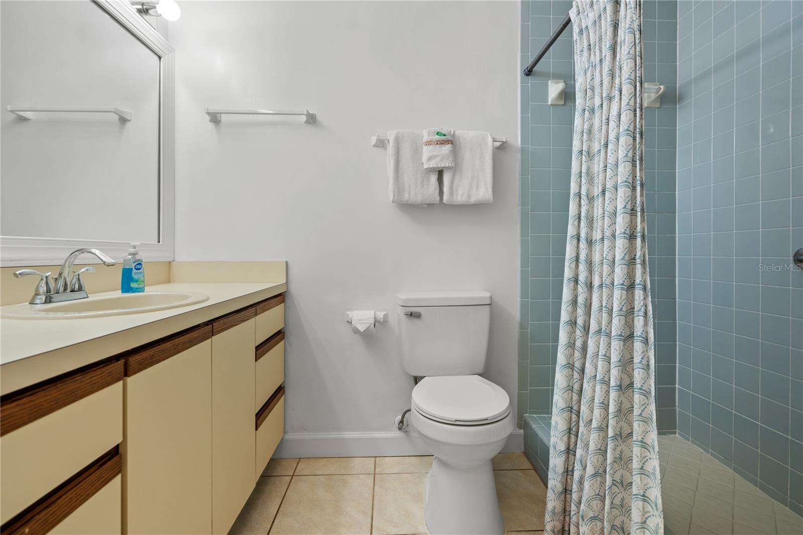 Image 30 of 63 For 190 Ocean Hibiscus Drive 201