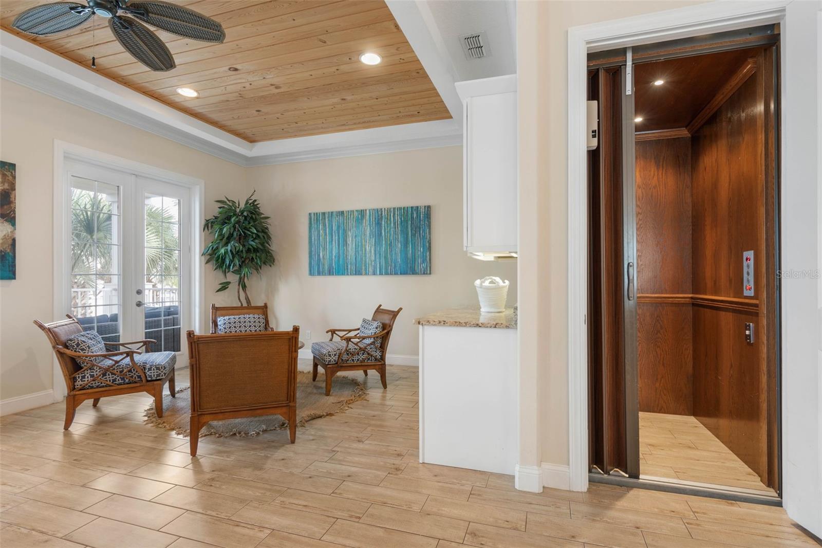 Image 11 of 93 For 505 Cinnamon Beach Lane