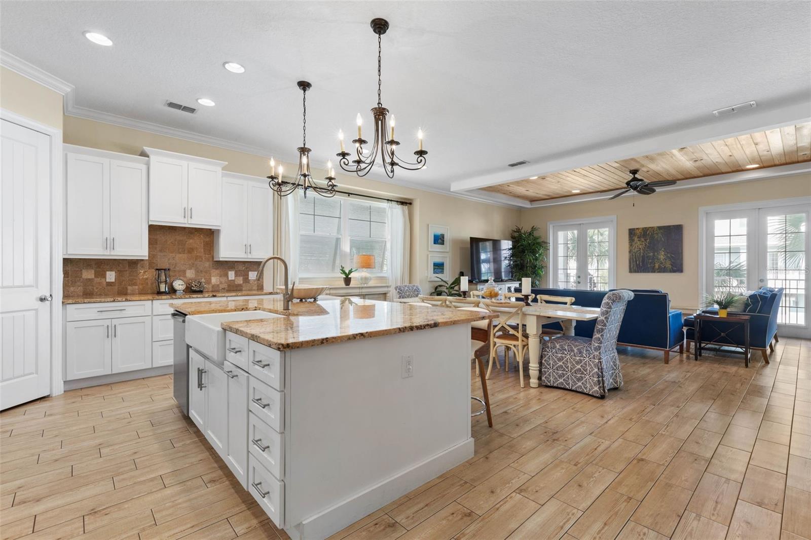 Image 12 of 93 For 505 Cinnamon Beach Lane