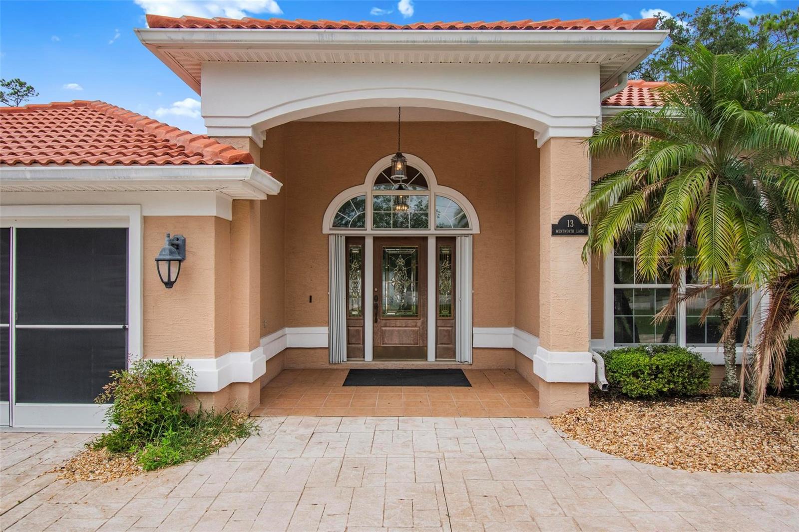 Image 2 of 40 For 13 Wentworth Lane