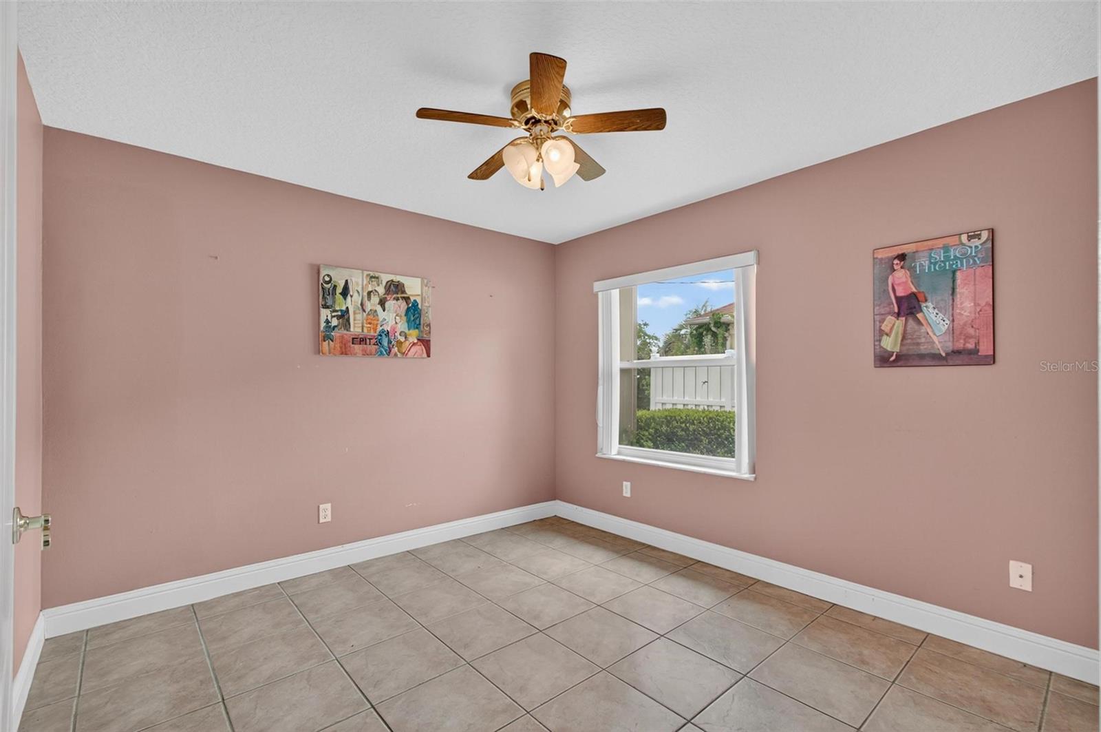 Image 30 of 40 For 13 Wentworth Lane