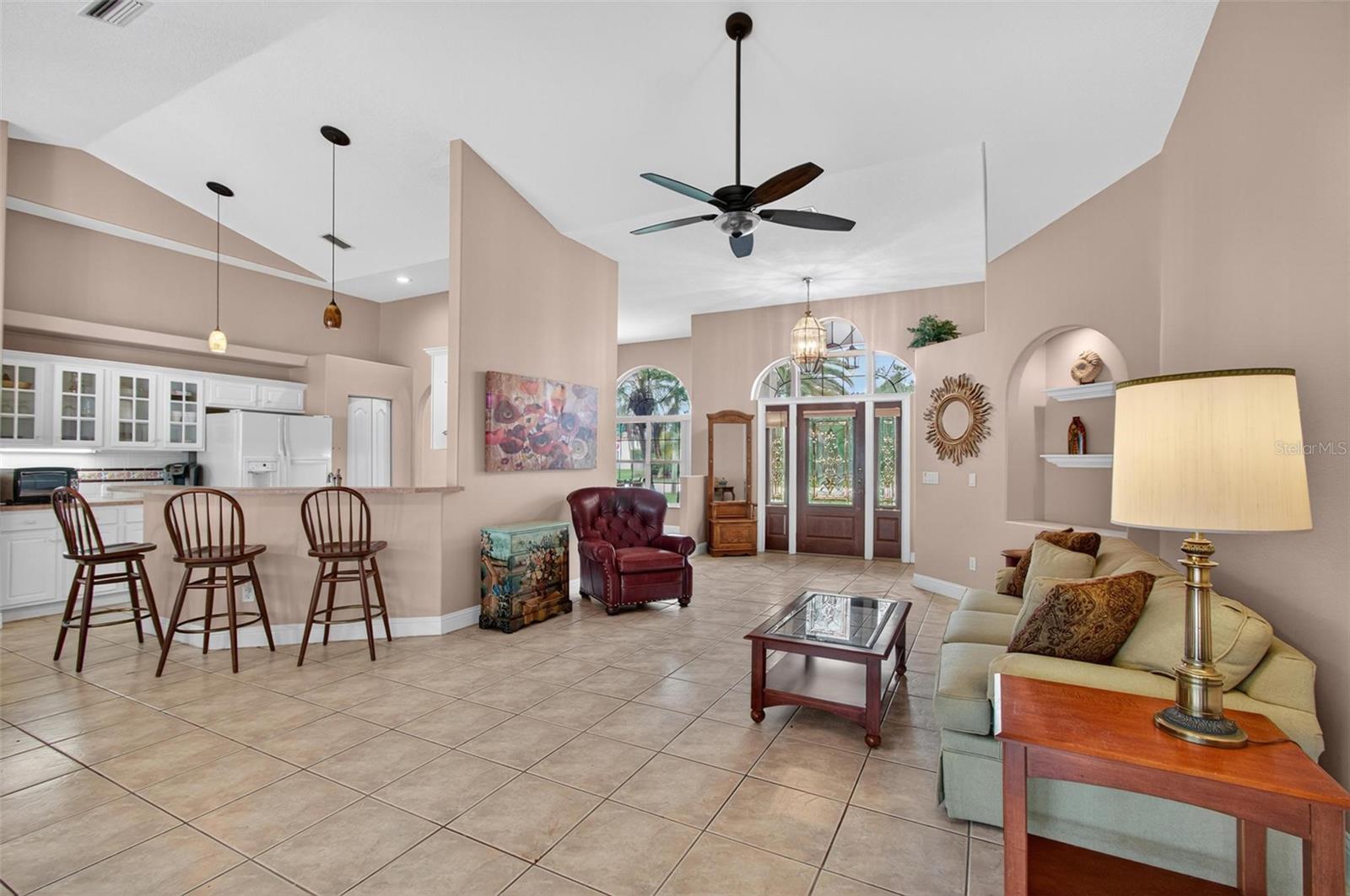 Image 6 of 40 For 13 Wentworth Lane