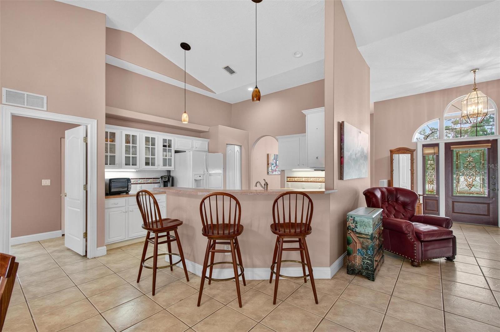 Image 8 of 40 For 13 Wentworth Lane