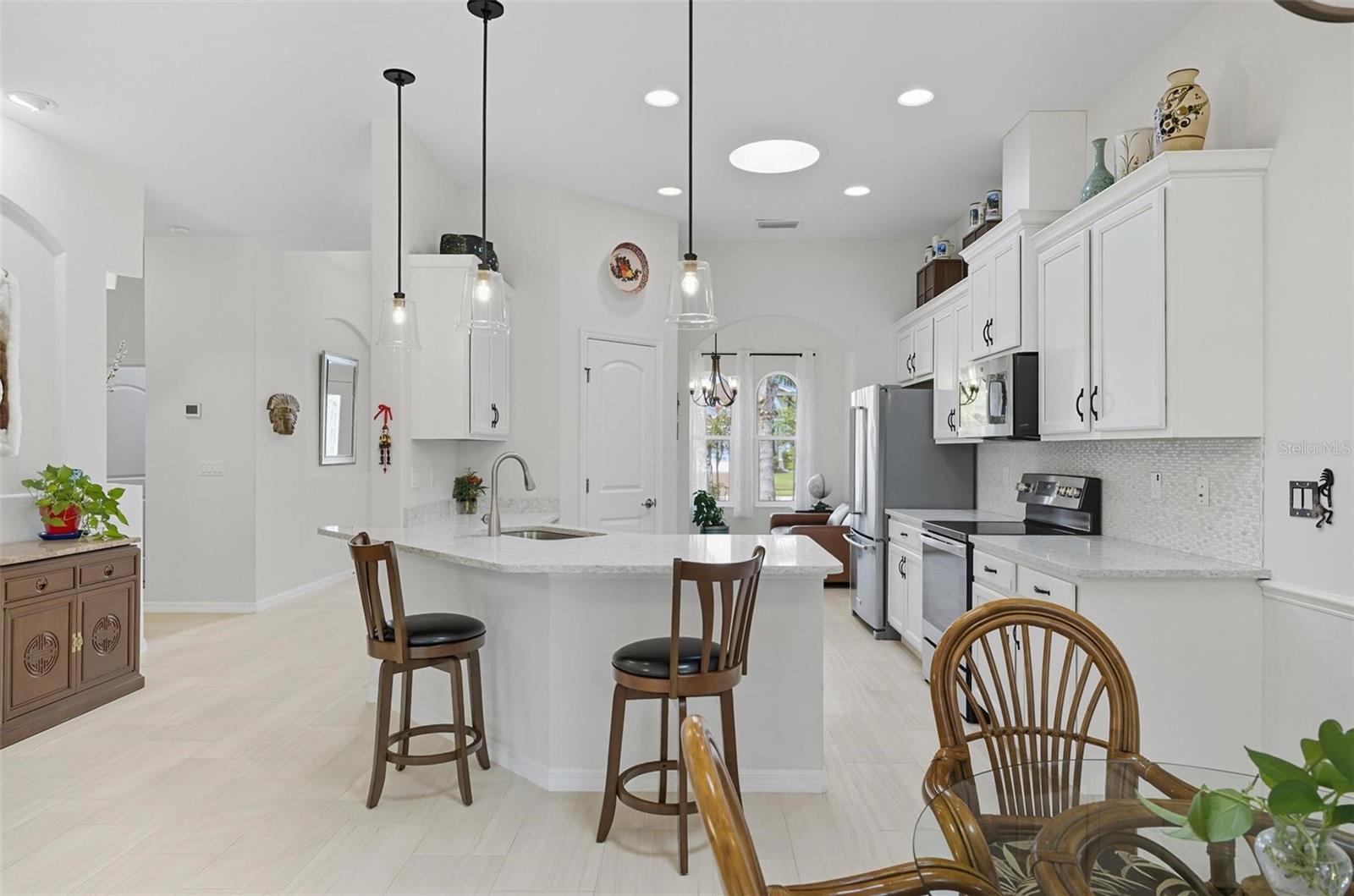 Image 15 of 55 For 51 Graham Woods Place