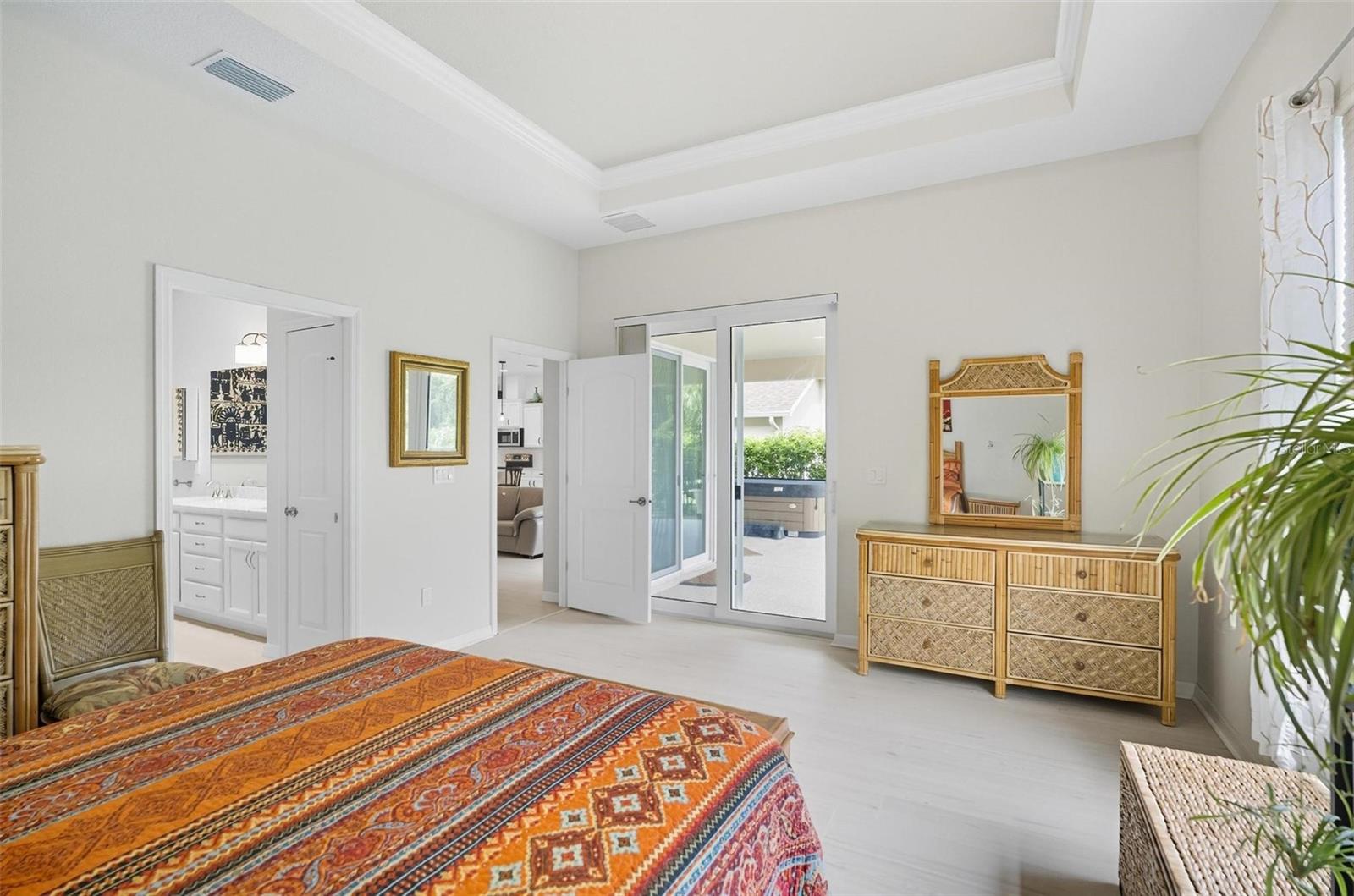 Image 29 of 55 For 51 Graham Woods Place