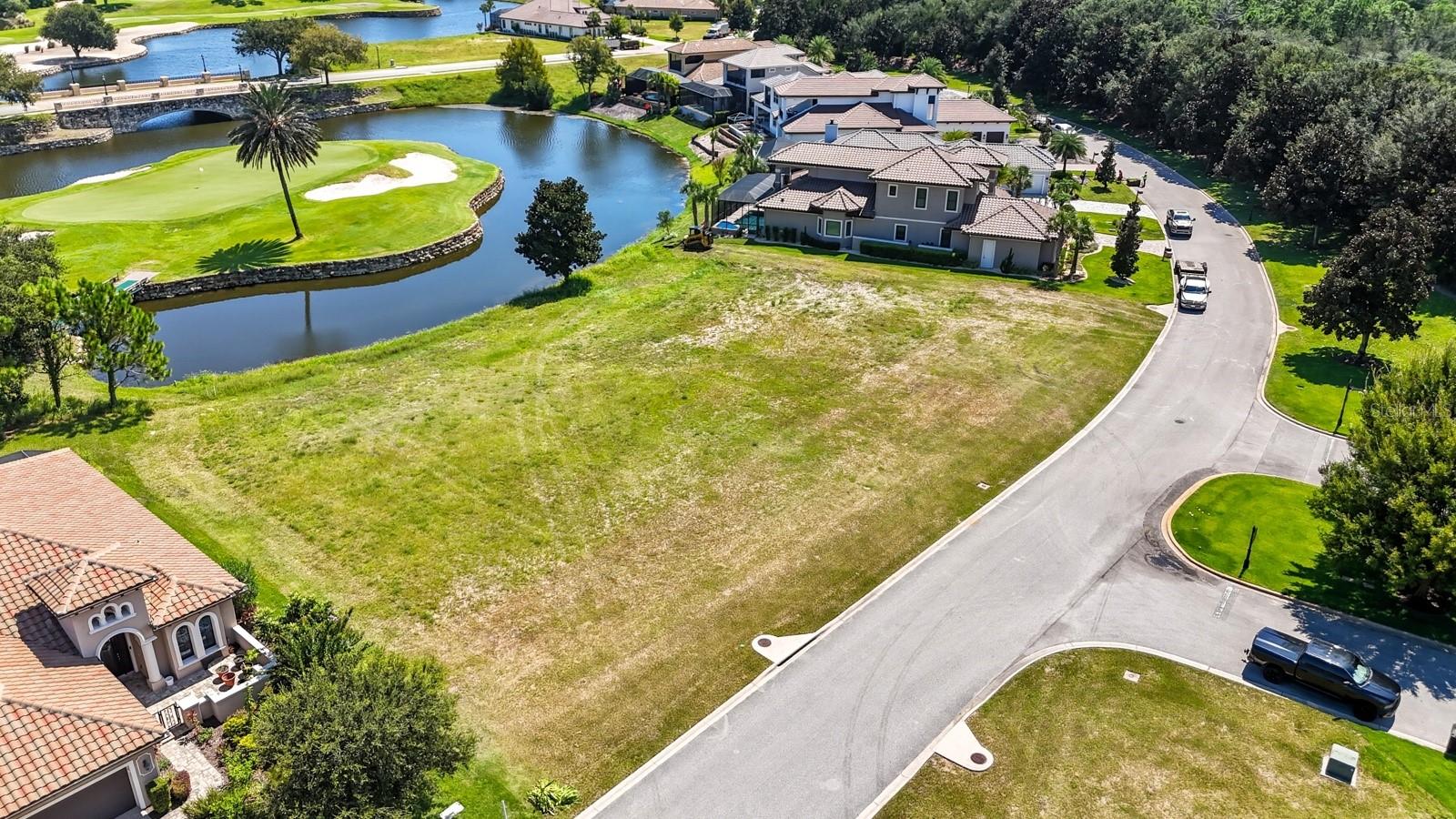 Image 3 of 25 For 323 Hibiscus Way