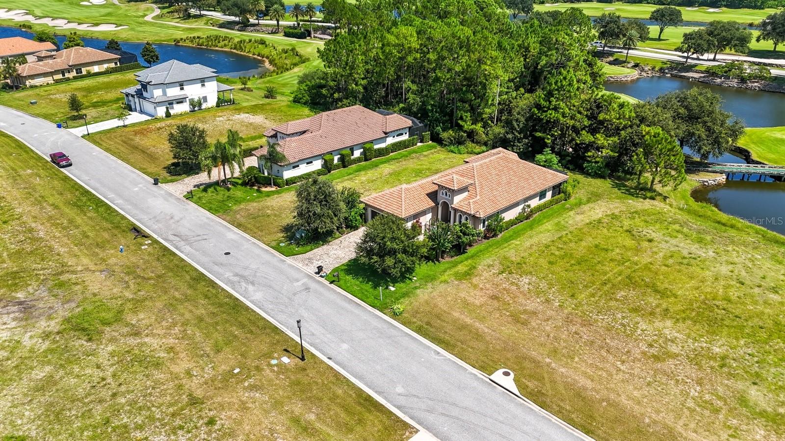 Image 4 of 25 For 323 Hibiscus Way