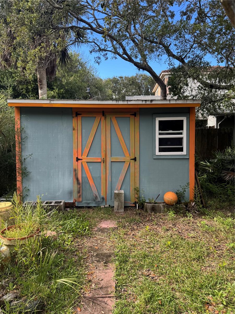 Image 15 of 18 For 2036 Flagler Avenue