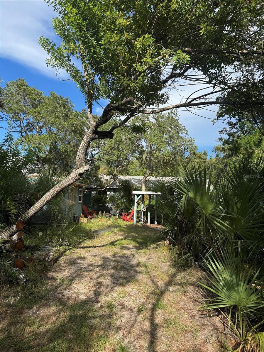 Image 17 of 18 For 2036 Flagler Avenue