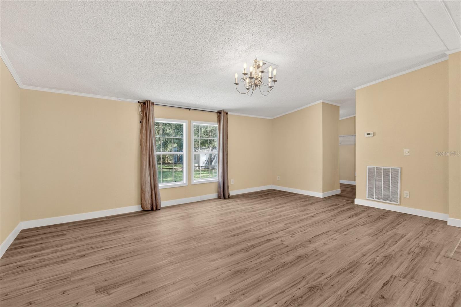 Image 5 of 38 For 28 558th Avenue