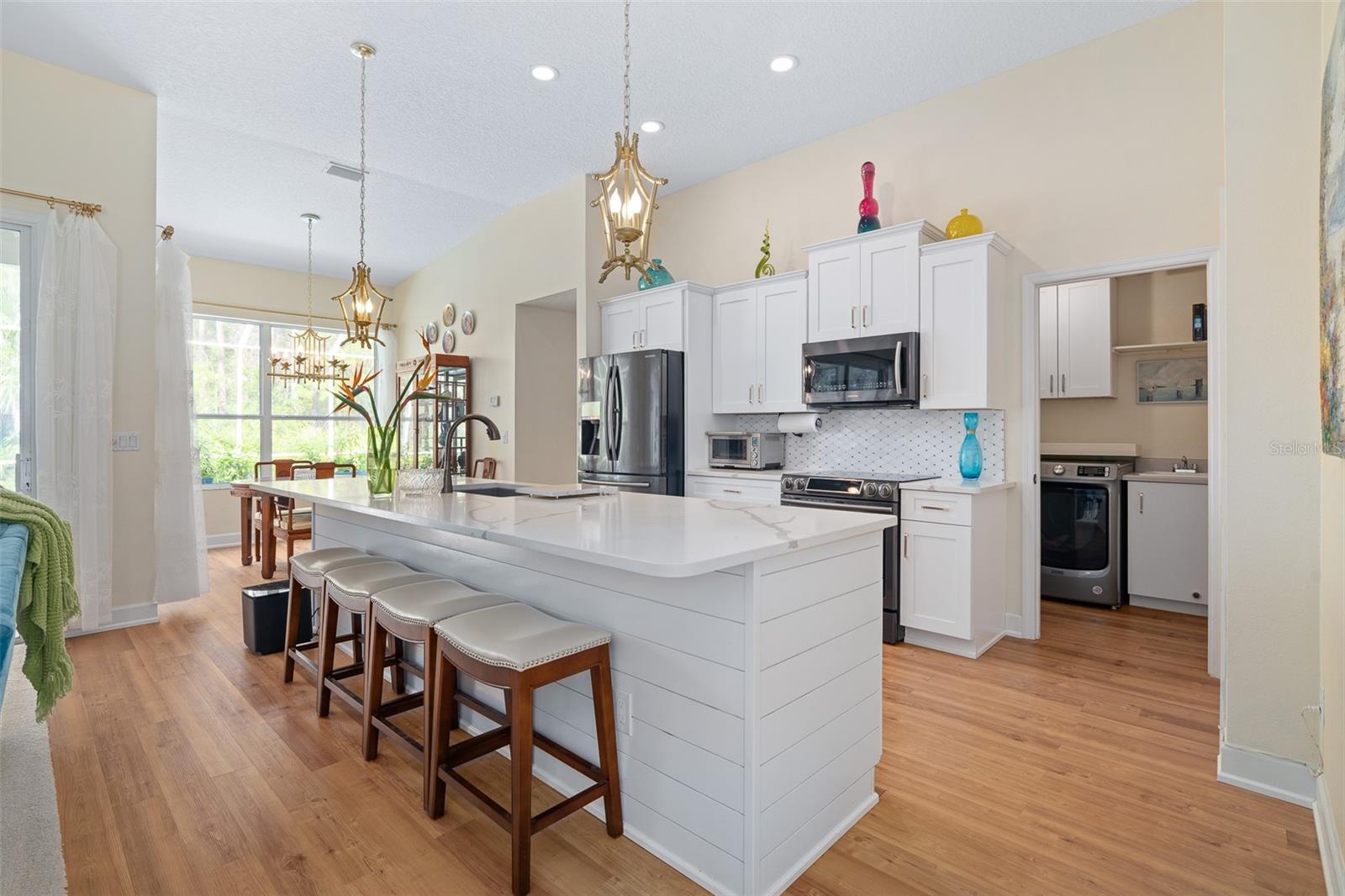 Image 13 of 80 For 1216 Hampstead Lane