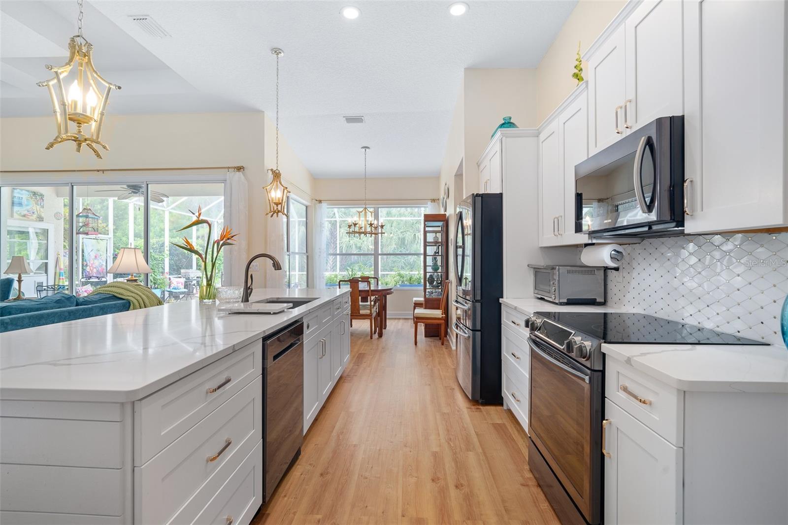 Image 14 of 80 For 1216 Hampstead Lane