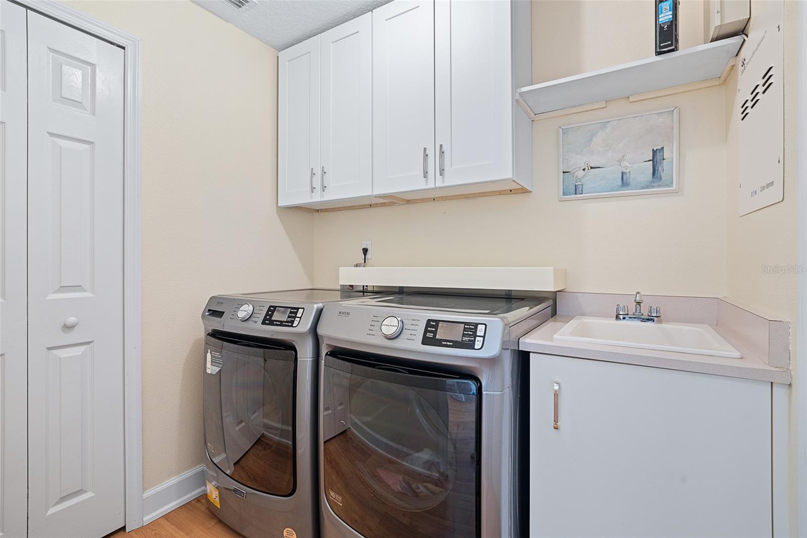 Image 36 of 80 For 1216 Hampstead Lane