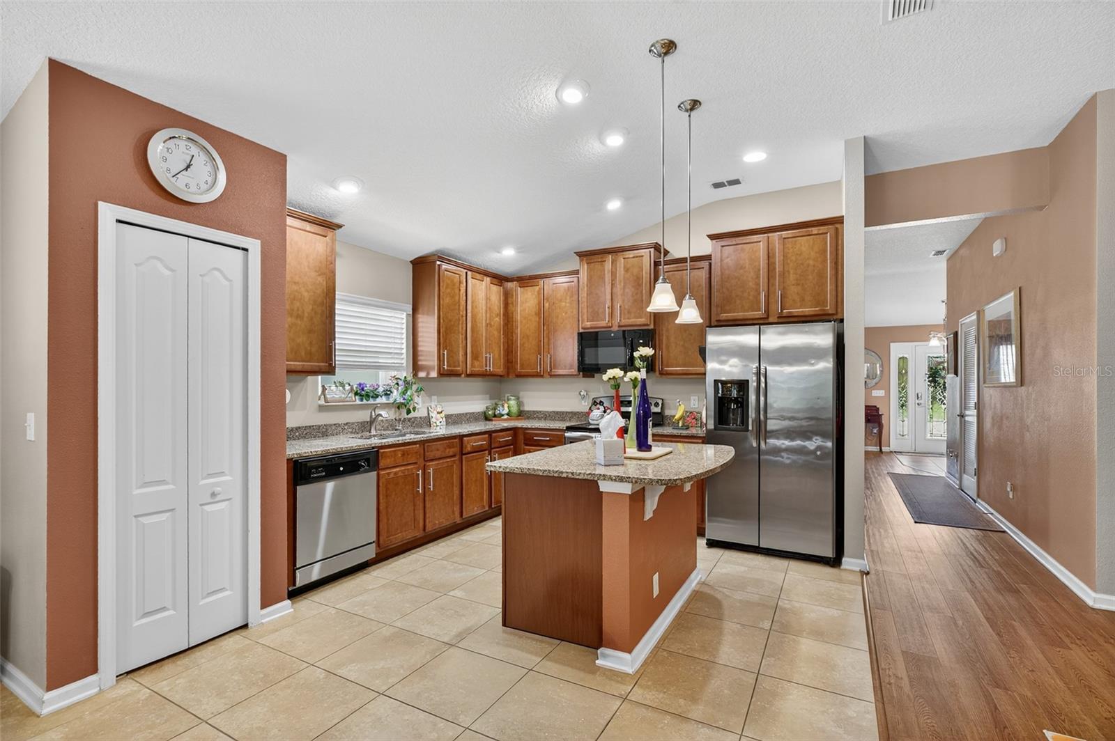 Image 13 of 48 For 96060 Yellowtail Court