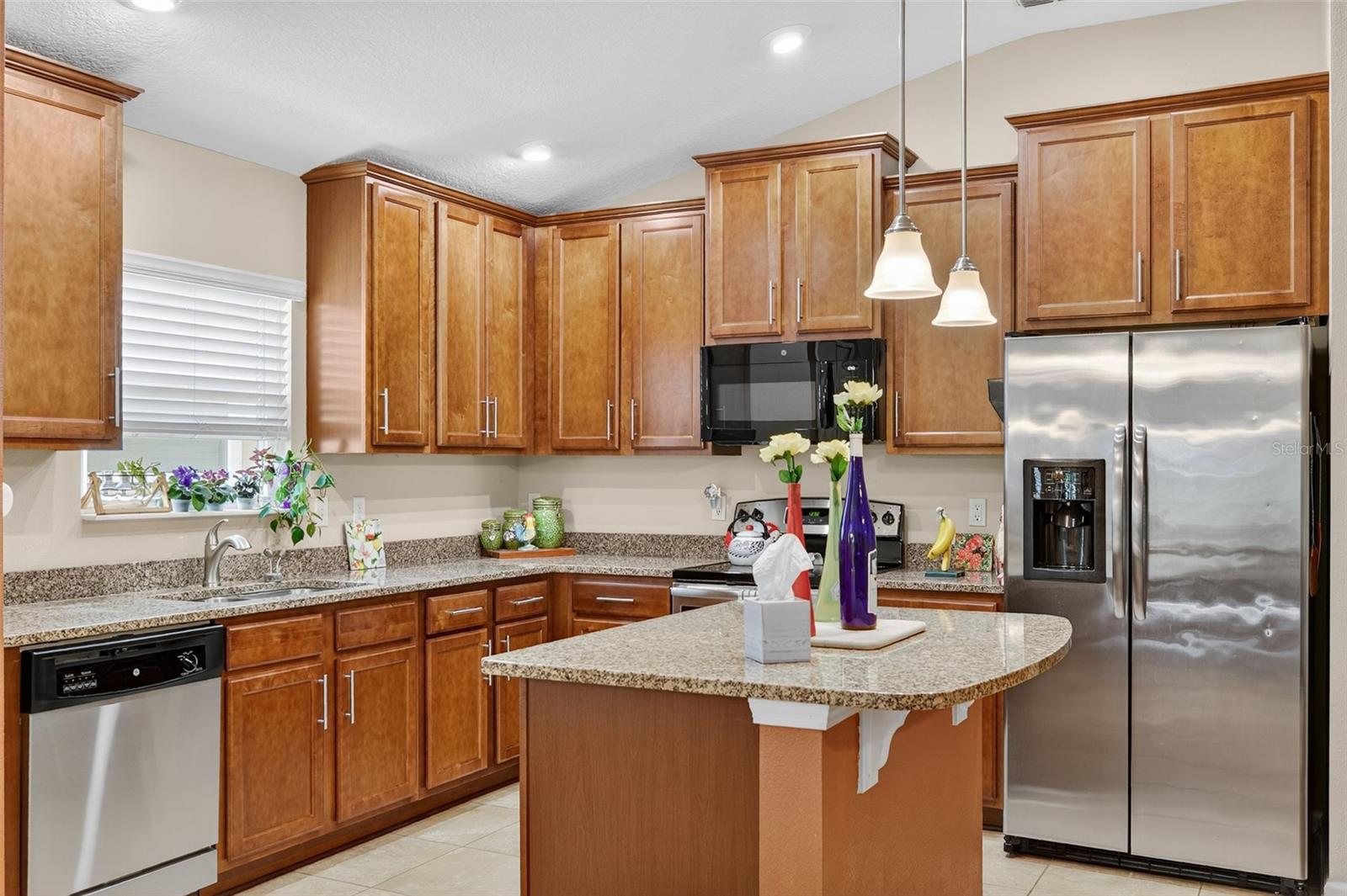 Image 14 of 48 For 96060 Yellowtail Court
