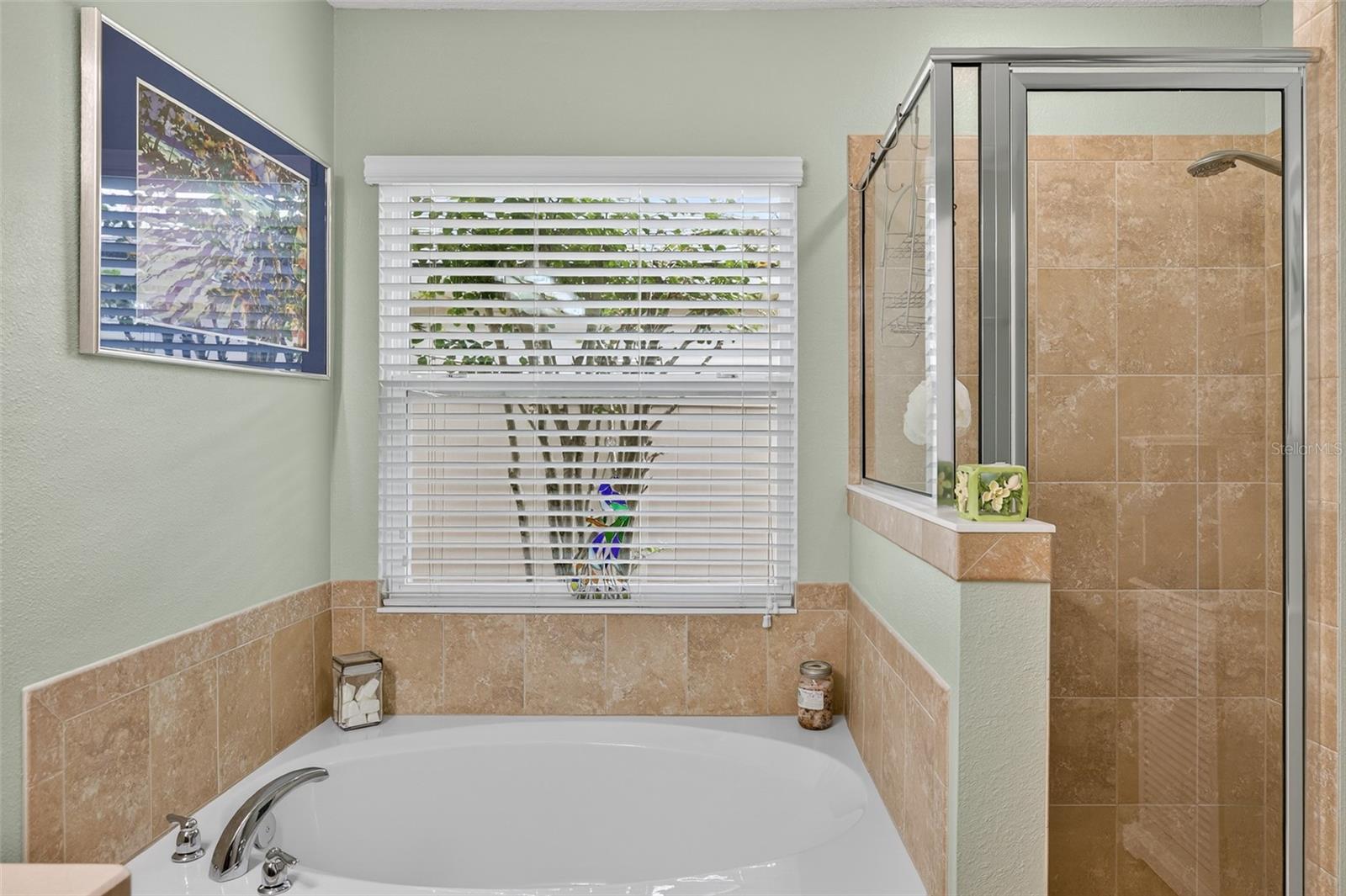 Image 22 of 48 For 96060 Yellowtail Court