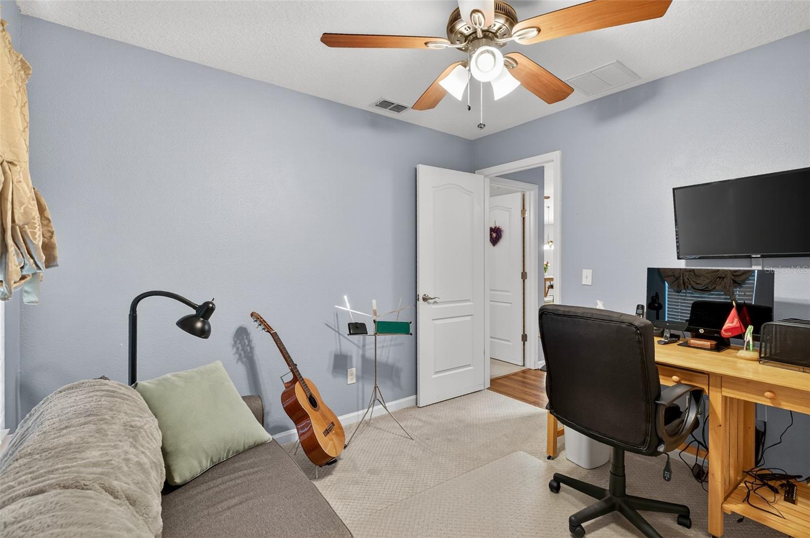 Image 30 of 48 For 96060 Yellowtail Court