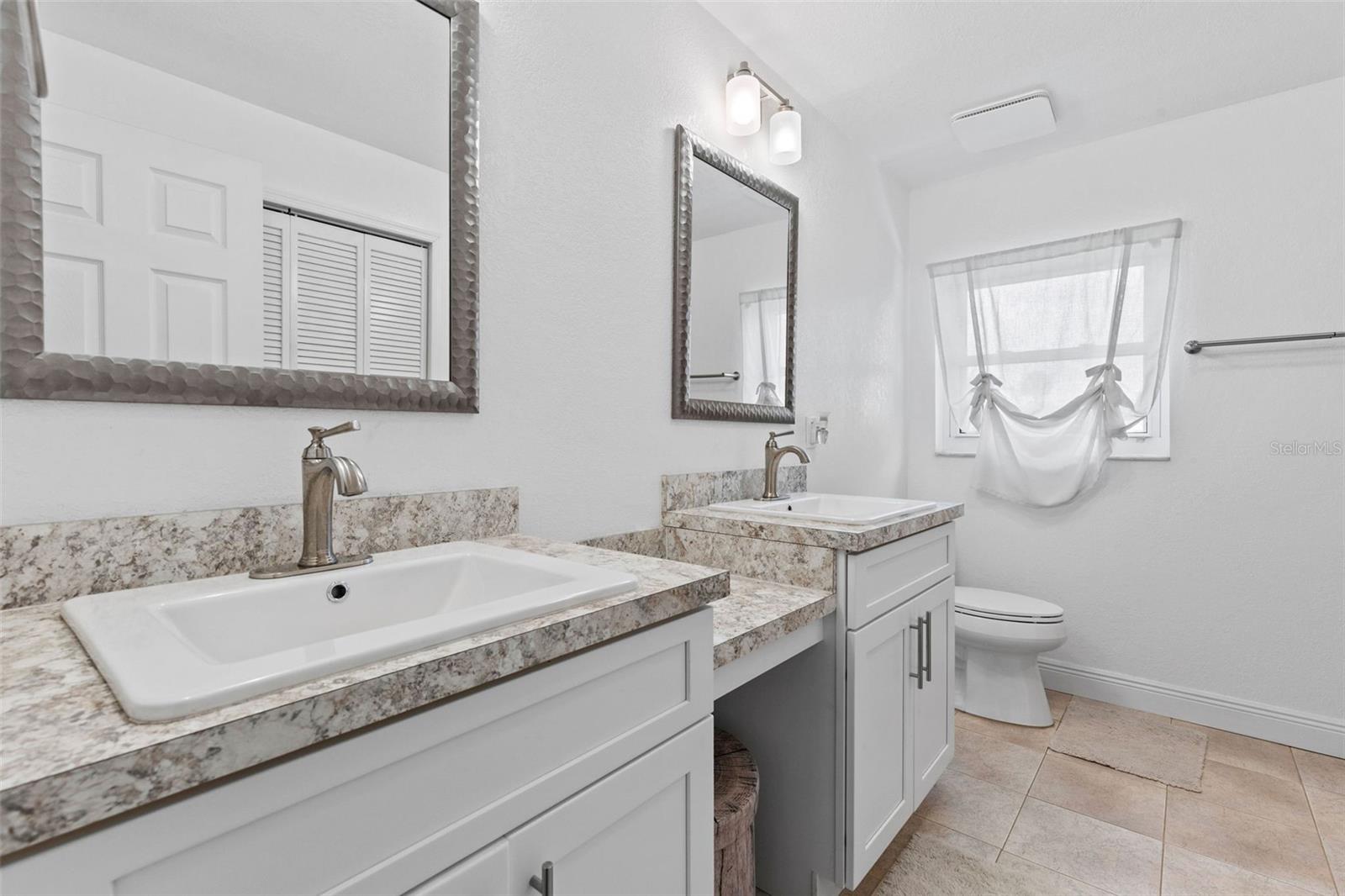 Image 17 of 53 For 1086 Donnell Drive