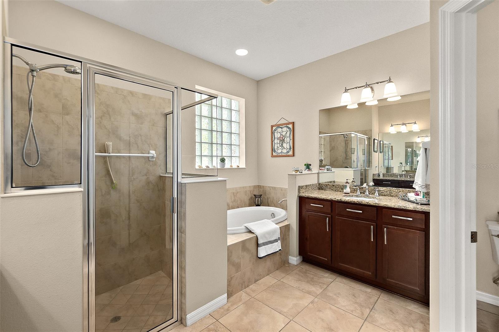 Image 18 of 48 For 27 Ethan Allen Drive