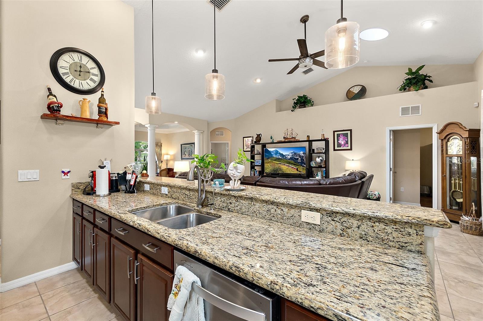 Image 25 of 48 For 27 Ethan Allen Drive