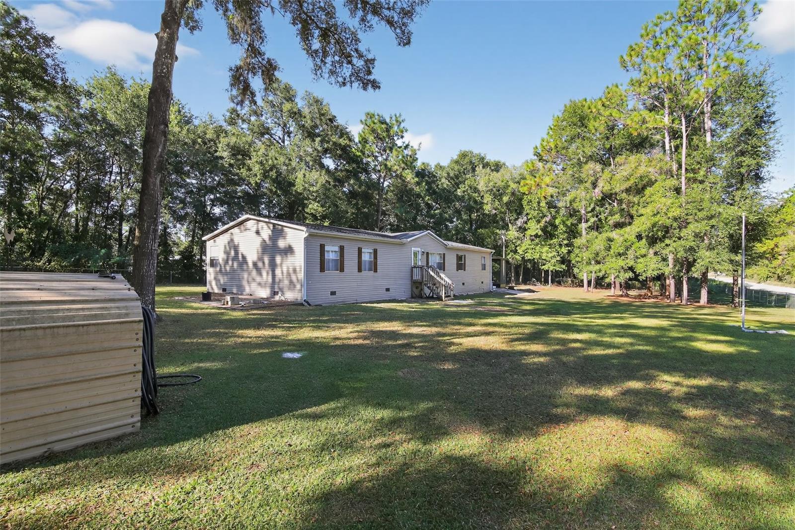 Image 5 of 15 For 10490 120th Street