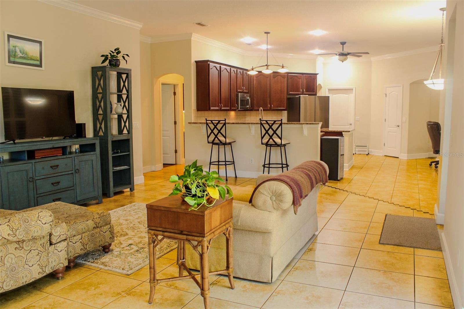 Image 20 of 52 For 26 Park Circle