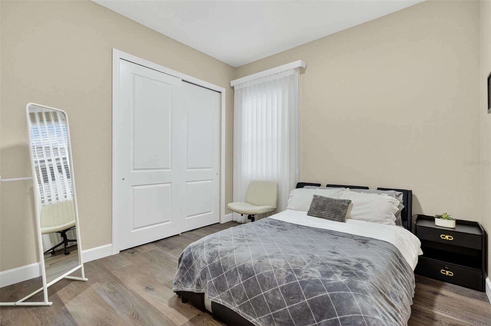 Image 36 of 41 For 46 Furness Place