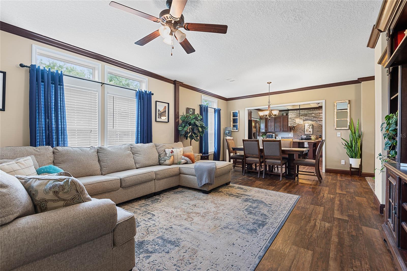 Image 7 of 79 For 5735 Buckeye Lane