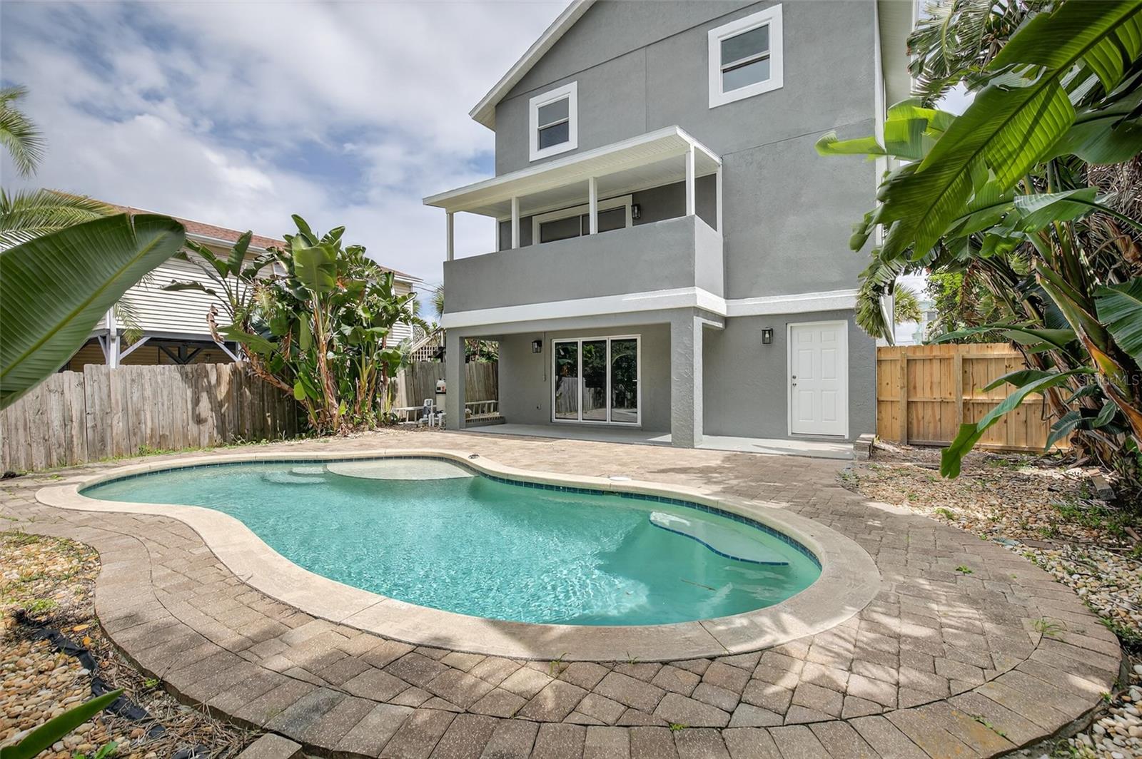 Image 52 of 55 For 2672 Central Avenue