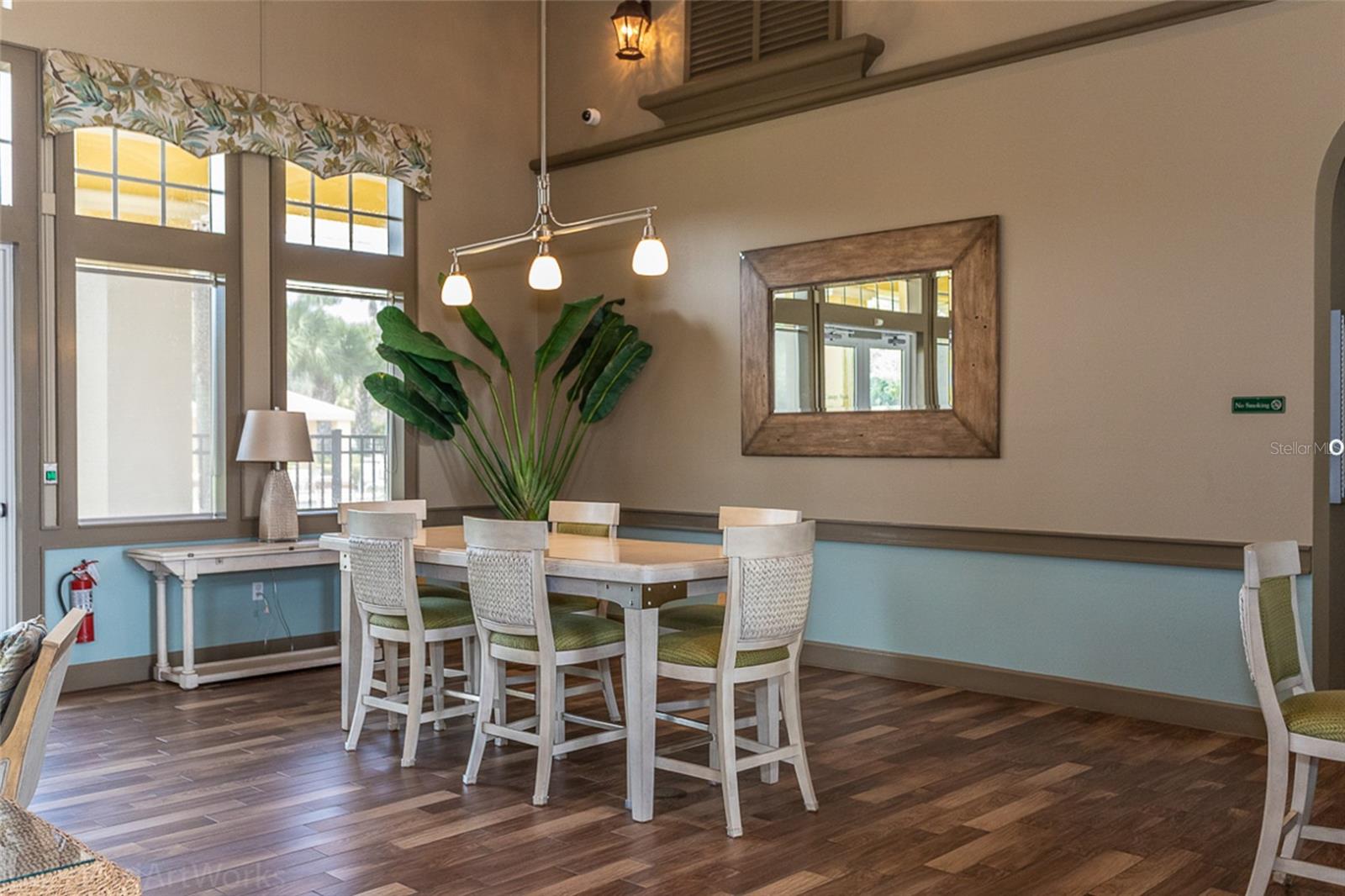 Image 26 of 35 For 1300 Canopy Walk Lane 1313