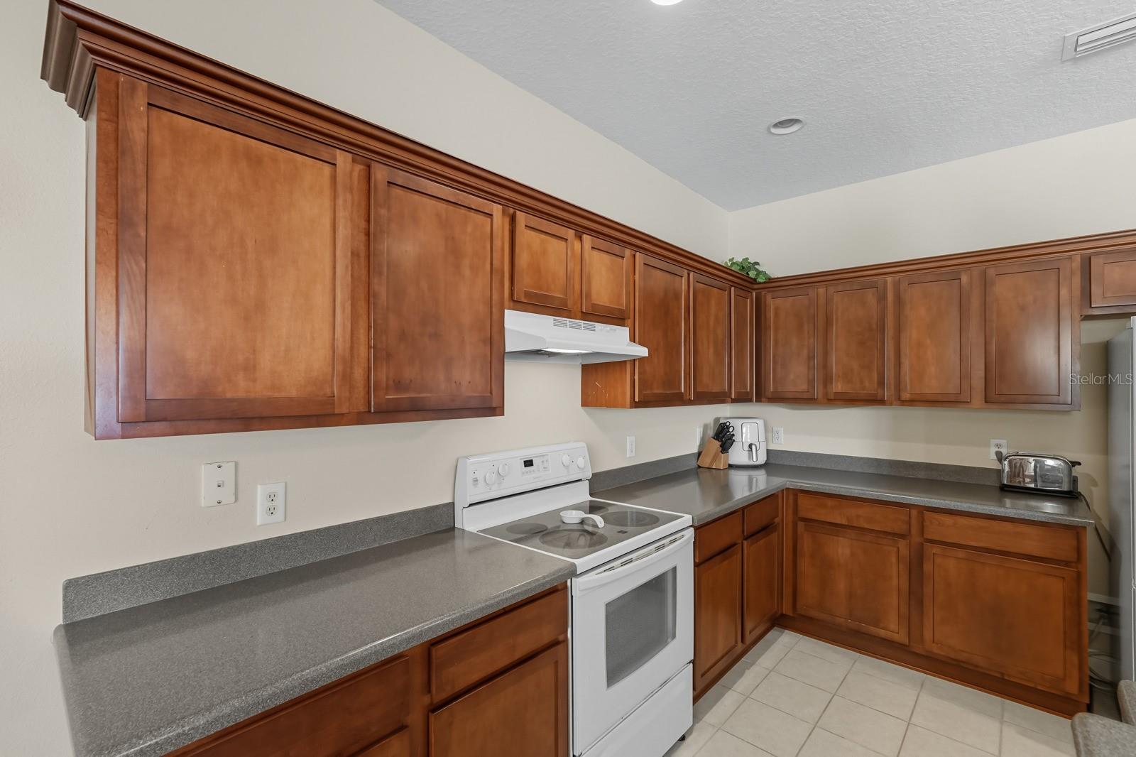 Image 17 of 42 For 117 Hagge Drive
