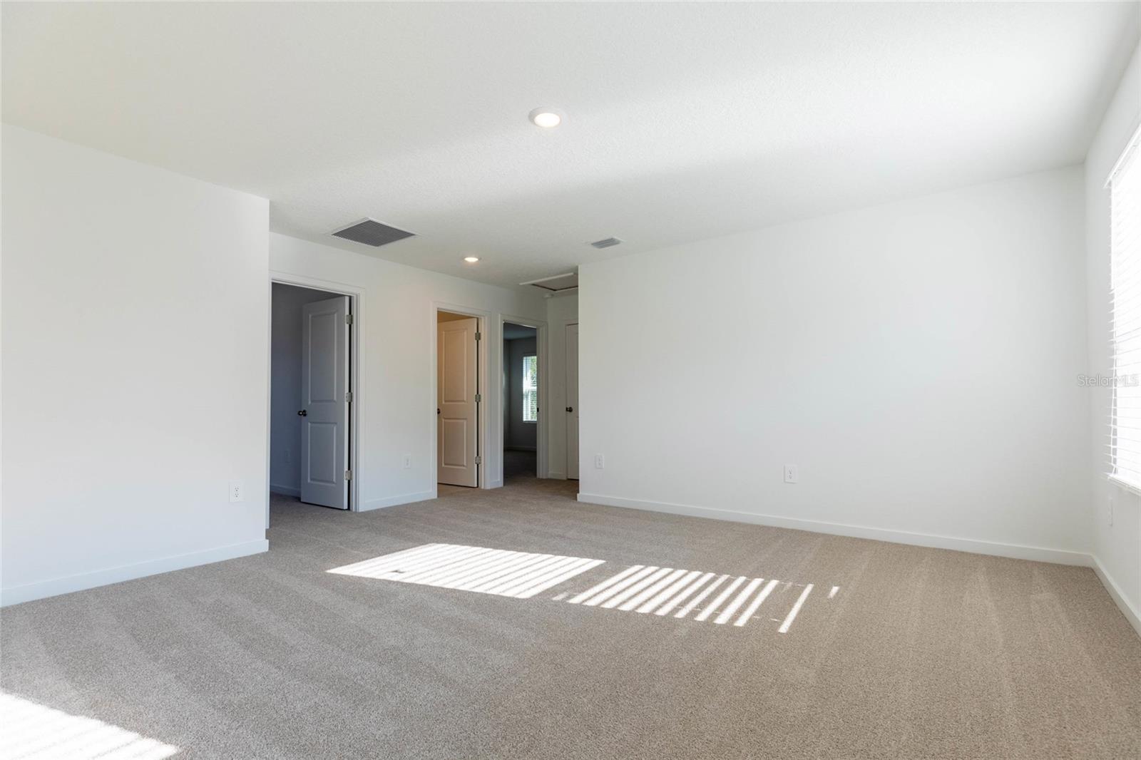 Image 13 of 24 For 21 Dilly Court