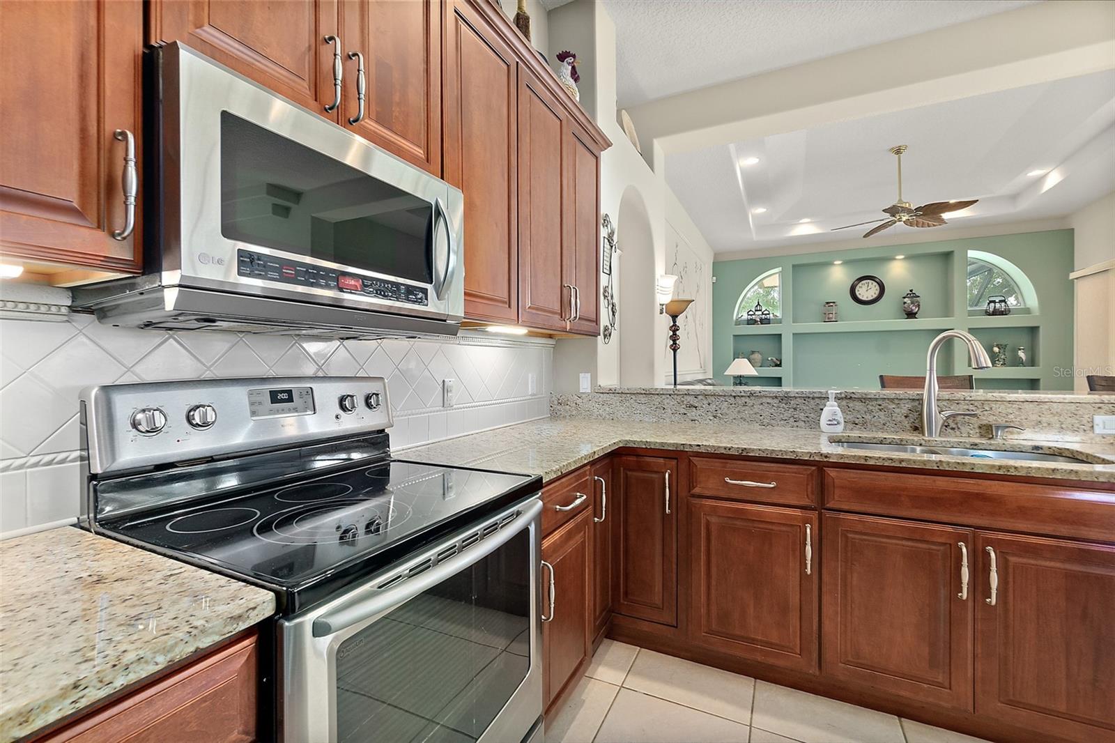 Image 16 of 56 For 16 Bayside Drive