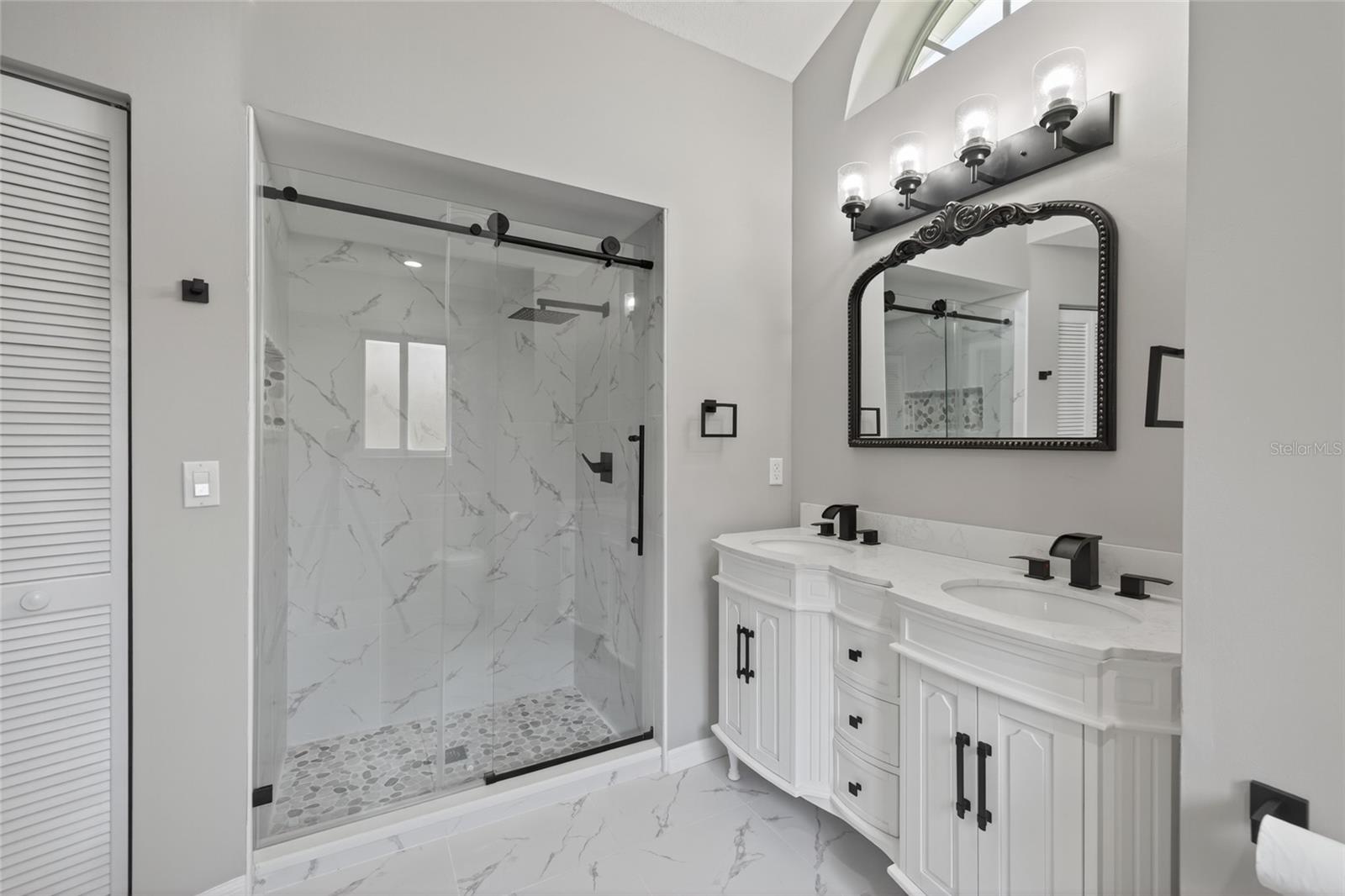 Image 16 of 27 For 57 Parkway Drive