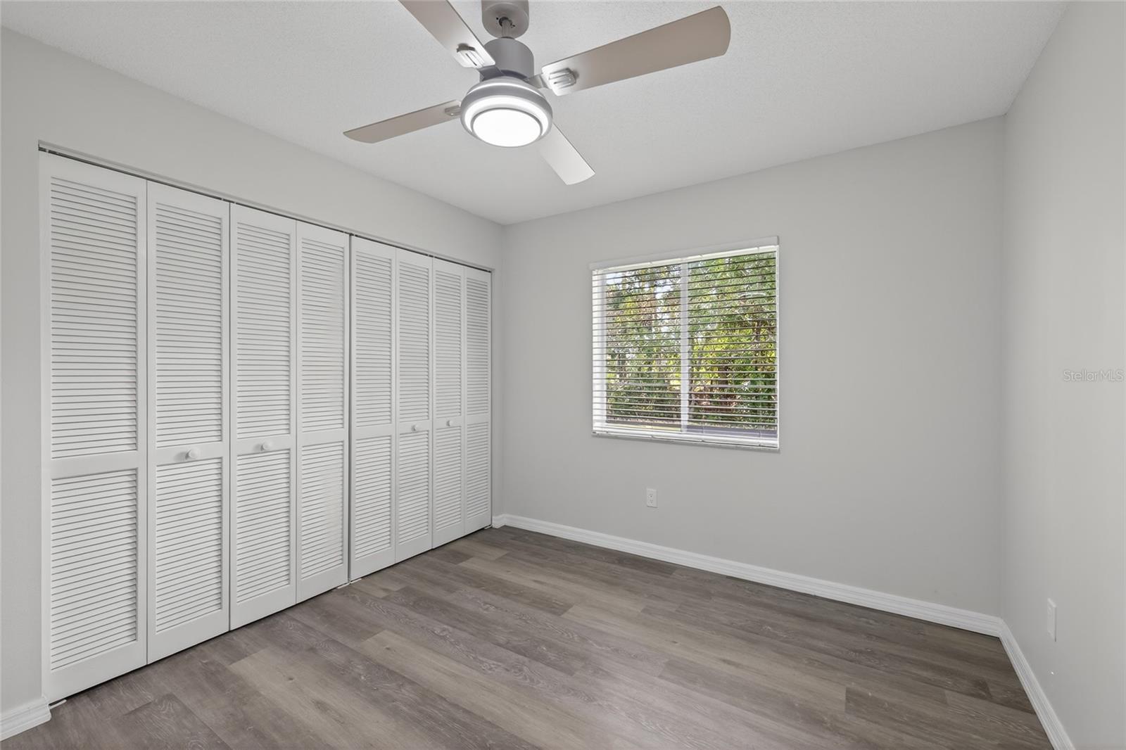 Image 21 of 27 For 57 Parkway Drive