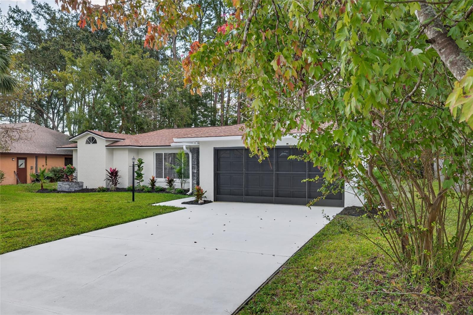 Image 24 of 27 For 57 Parkway Drive