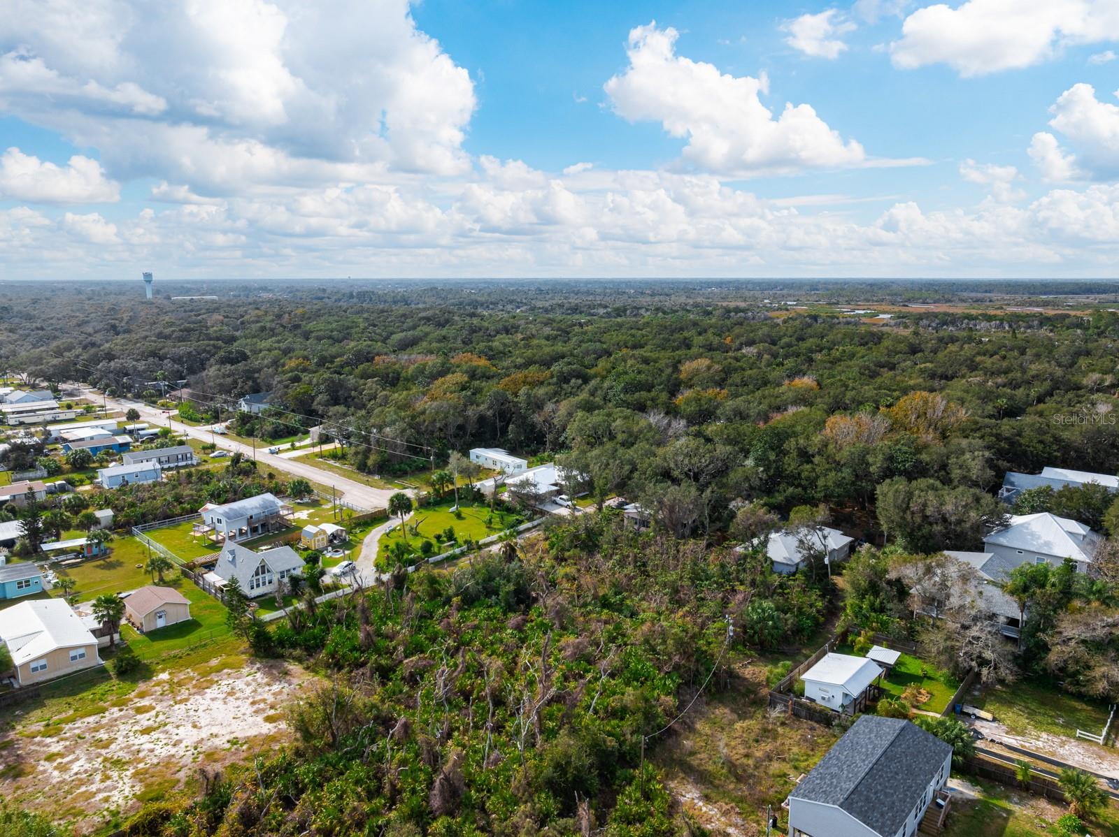 Image 7 of 23 For 22 Marquette Avenue